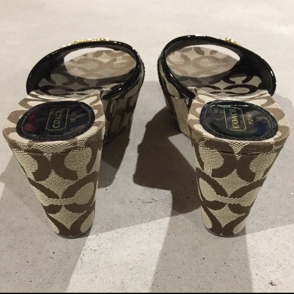 {Coach}  Signature Jacquard Wedge Flatform Sandals - Picture 7 of 7